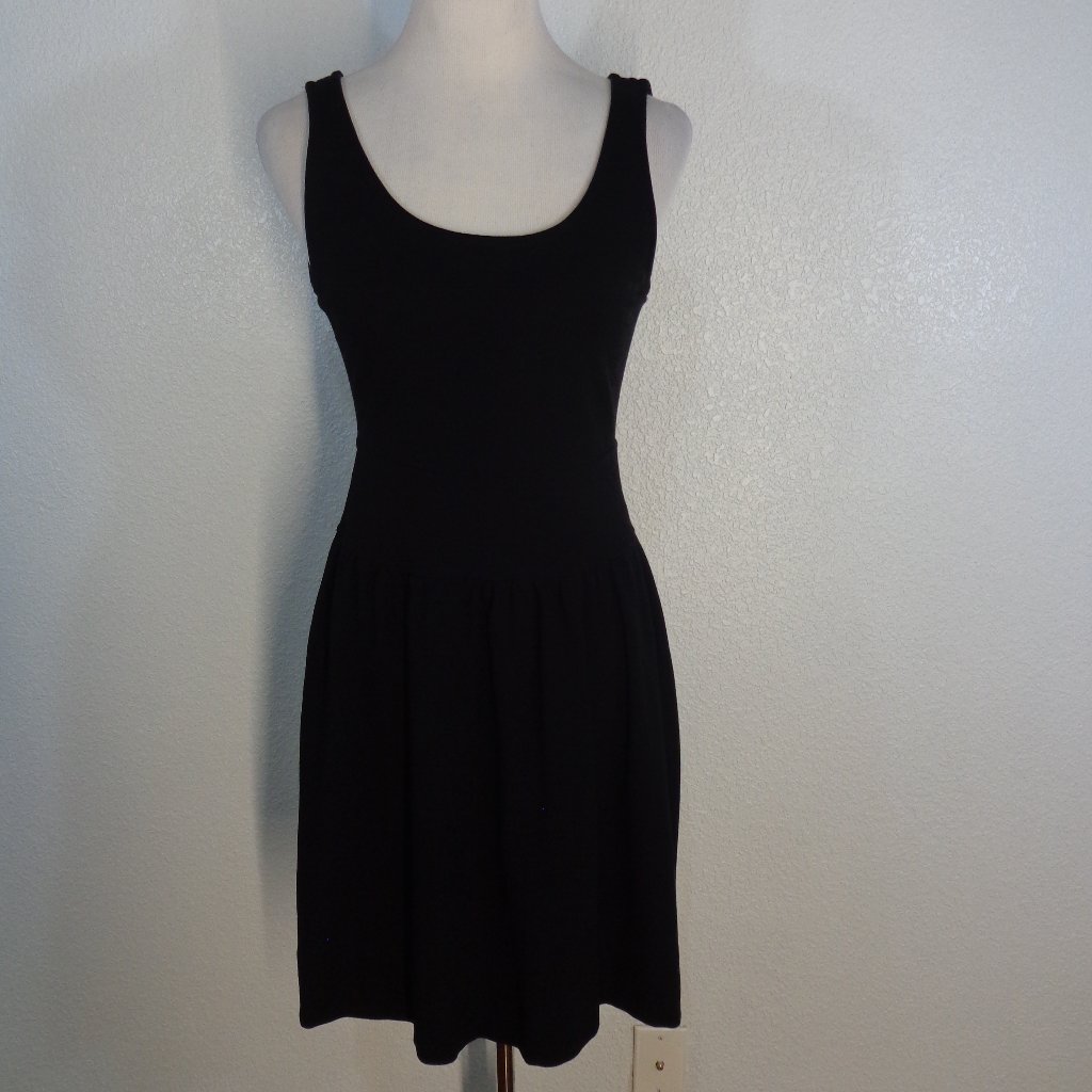 Armani Collezioni Sleeveless Black Fit & Flare Dress Sz 4